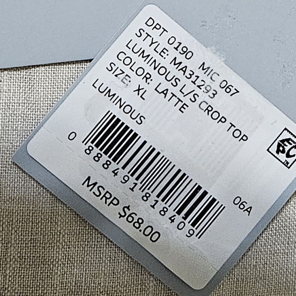 Antonio Melani latte XL workout long sleeve workout top with Tags - Picture 6 of 6